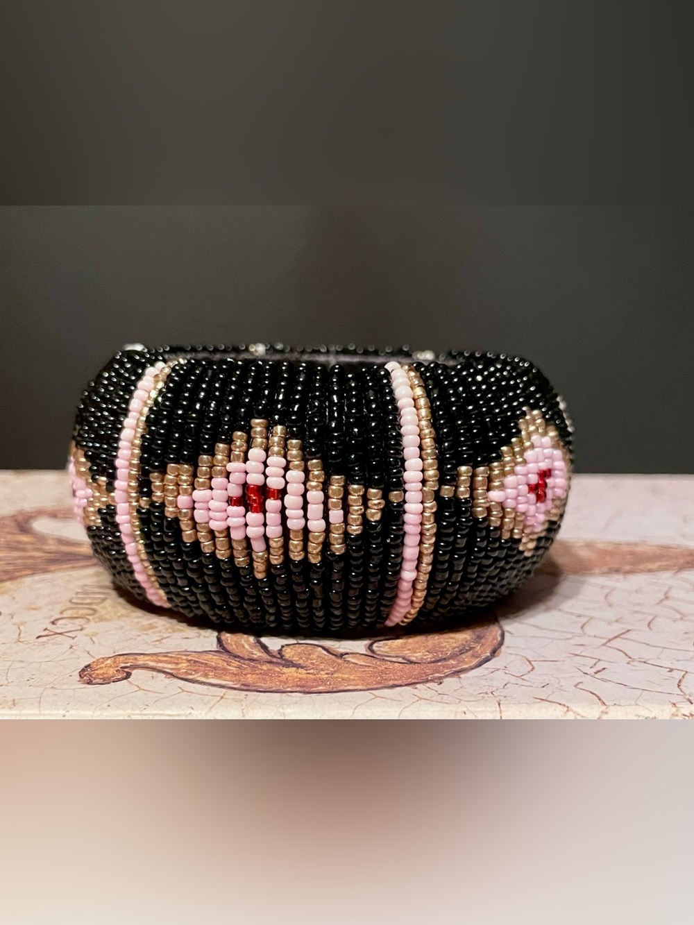 Seed Bead Southwestern Chunky Domed Bangle - Picture 2 of 6